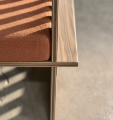 PRAKTURA-ROMA AHŞAP CEVİZ BERJER Geçme Sistem Modern Koltuk Huş Kontrplak – Su, Nem ve Güneşe Dayanıklı Dış Mekân Ahşap Koltuk